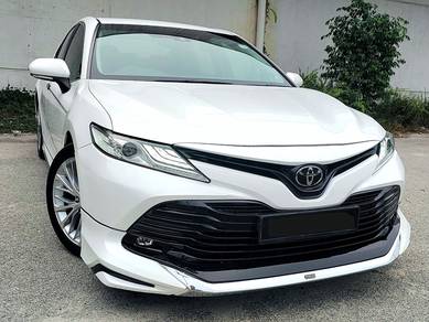 2018 Toyota Camry V