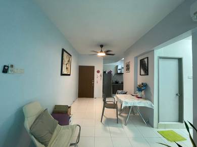 Condominium For Sale in Pinang Laguna