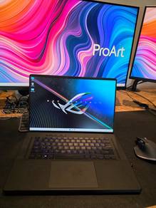 Asus ROG zephyrus M16 intel i7 12700H RTX 3050 Ti