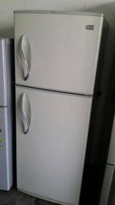 LG Peti Sejuk Ais White 2 doors Refrigerator Pintu