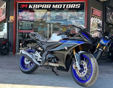 Yamaha R15