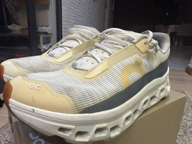 On Running Cloudmonster Void – Men’s Ivory / Blue