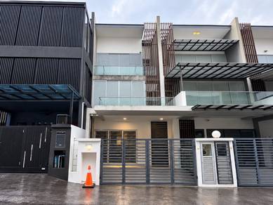 3-storey Terraced House For Sale in Bandar Mahkota Cheras,SGR