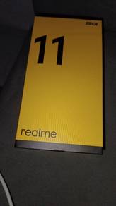 realme 11