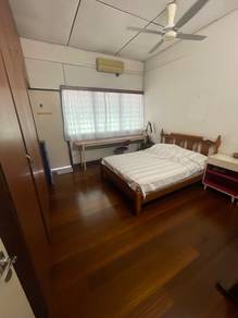 Semi-Detached House For Sale in Greenlane,PNG