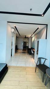 Condominium For Rent in Manhattan Suites @ ITCC