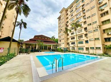 Condominium For Rent in Kenaria Condominium