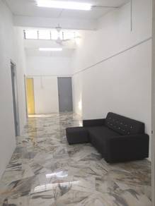 1-storey Terraced House For Sale in Seri Kembangan,SGR
