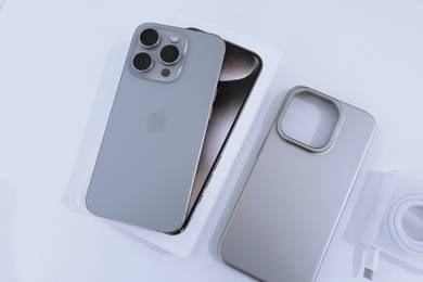 iPhone 15 Pro 256GB Natural Titanium