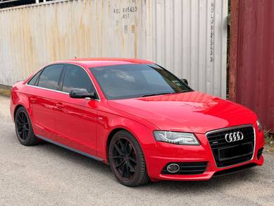 Audi A4 TFSI QUATTRO S-LINE in Kepong, KUL