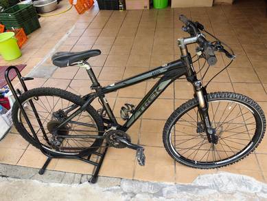 mountain bike