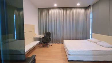 Condominium For Rent in Eve Suite / NZX Square