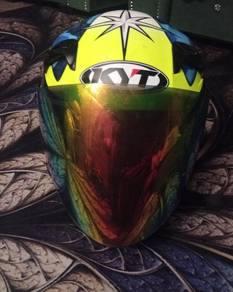 helmet murah