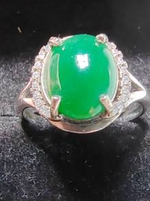 Giok Jadeite Jed Hijau Ais Burma Asli (Gred A)