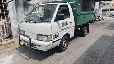 1996 Nissan C22 Kargo Am