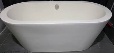 Bathtub 