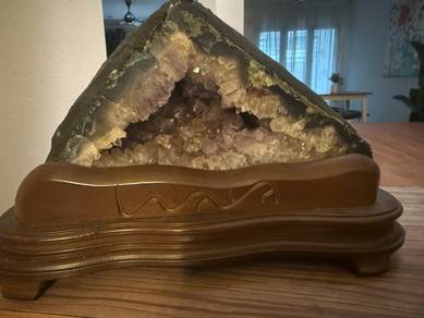 Purple Crystal fortune fengshui