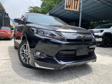 Toyota Harrier GS SPORT in Salak Selatan, KUL