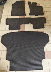 Proton S70 Trapo car mats & Elevo sunshades