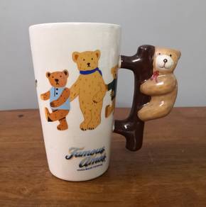 Famous Amos mug 6 inches