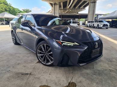 Lexus IS 300 F-SPORT in Cheras, KUL