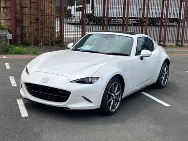 2023 Mazda Roadster RF VS
