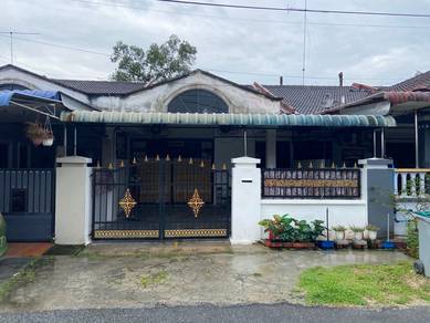 1-storey Terraced House For Sale in Parit Raja,JHR