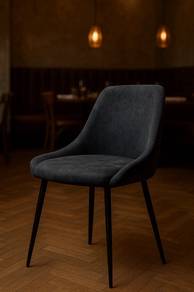 Vero Chair.