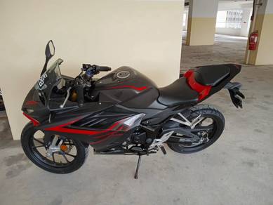 Honda CBR150R