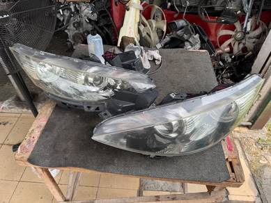 No 20-7-21 Mazda Biante Halogen Headlamp Jpn