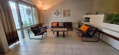 2-storey Terraced House For Sale in Bangsar,KUL