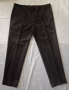EMMER ZECNA Slim Fit size 36' slack pants
