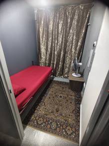 Room in Permatang Pauh, PNG