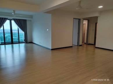 Condominium For Sale in Lido Avenue