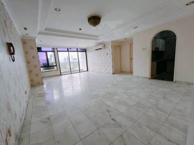 Condominium For Sale in Villa Putra