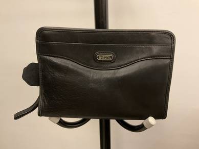 SATCHI GENUINE LEATHER clutch bag