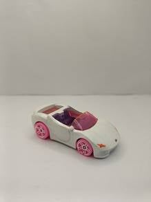 Hot Wheels Barbie Extra