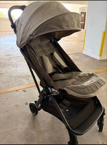 joie tourist stroller