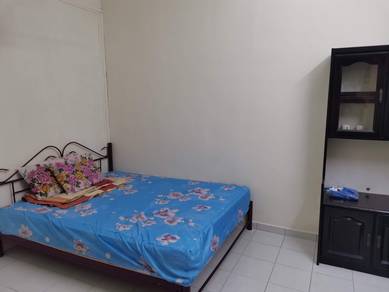 Room in Ayer Tawar, PRK