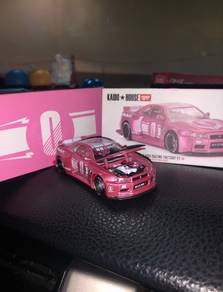 Mini GT R34 Kaido House