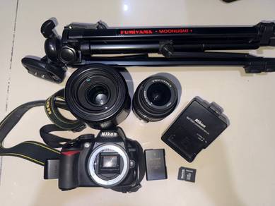 Nikon D3100 DSLR 2 LENSA AKSESORI — NEGO!