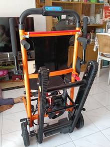 KERUSI RODA TANGGA (CLIMBING CHAIR)