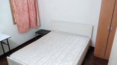 Room in Desa Petaling, KUL