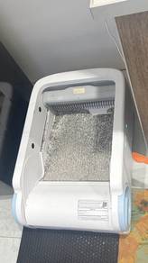 Automatic cat litter box
