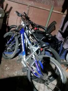 empat basikal bsr 