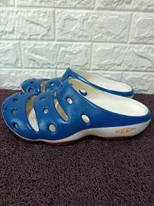 uk8 KEEN Sandals
