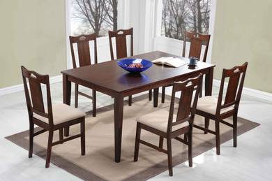 Table and chair 6151