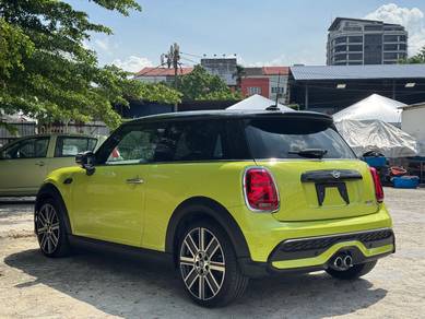 Mini Cooper S S in Old Klang Road, KUL