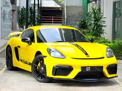 Porsche 718 CAYMAN in Desa Petaling, KUL