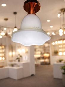 [Brand new] Elegant Pendant Light with Frosted Flo